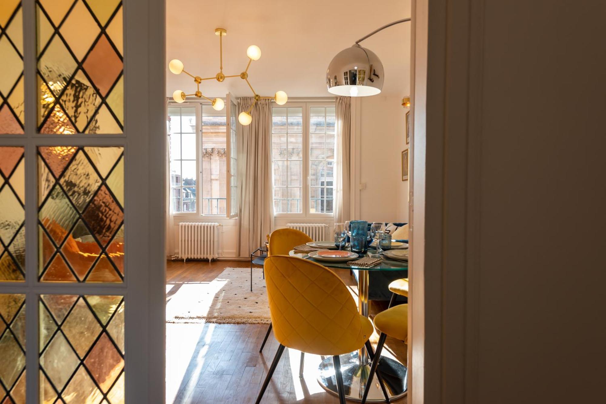 Appartement Luxueux 3ch - De